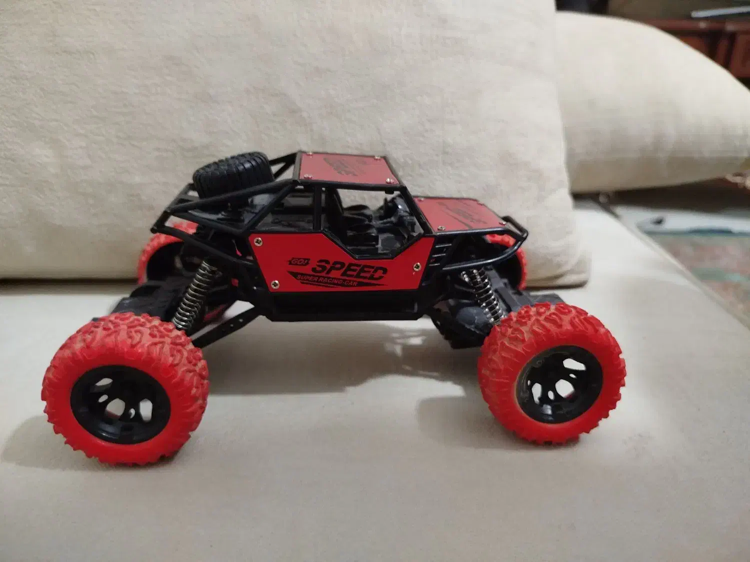 ماشین کنترلی|اسباب‌‌بازی|دورود, |دیوار