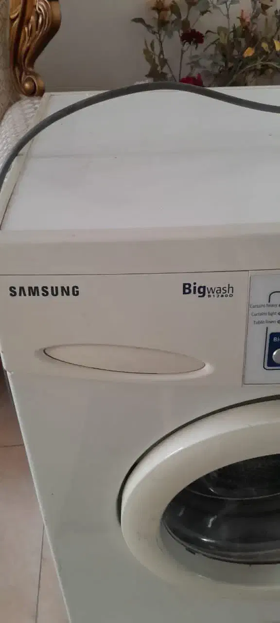 لباسشویی 6 کیلویی سامسونگ|ماشین لباسشویی و خشککن لباس|رشت, گلباغ نماز|دیوار