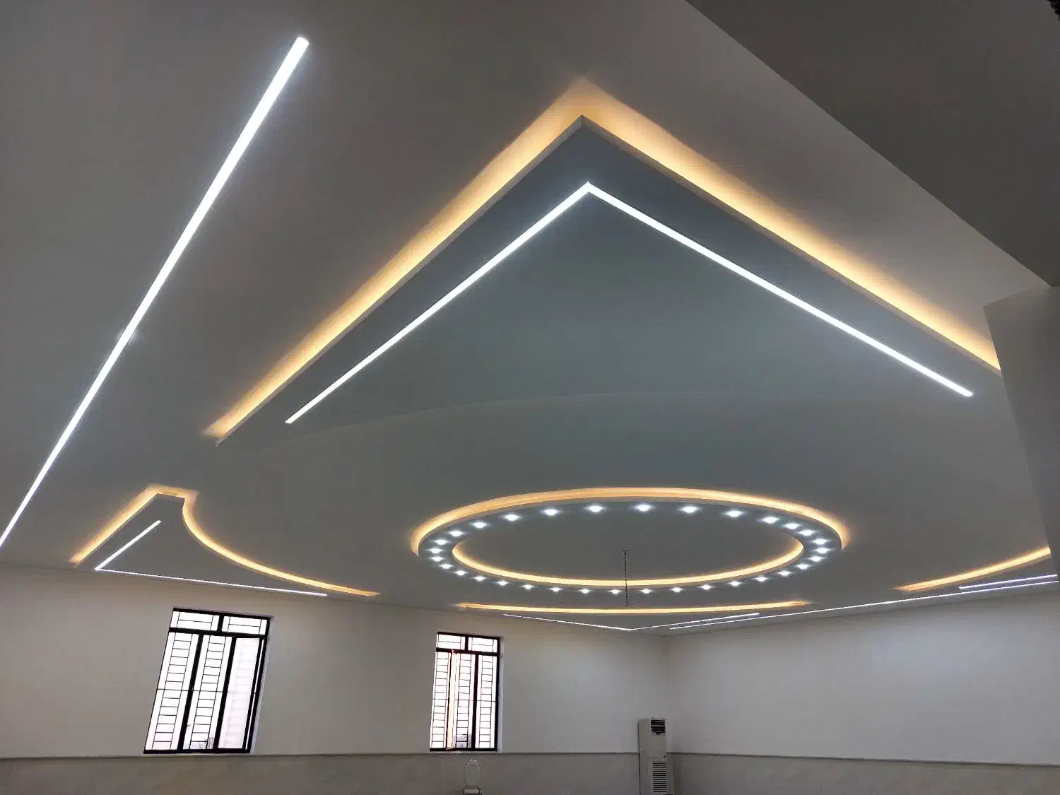 شاگرد کناف|استخدام معماری، عمران و ساختمانی|کازرون, |دیوار