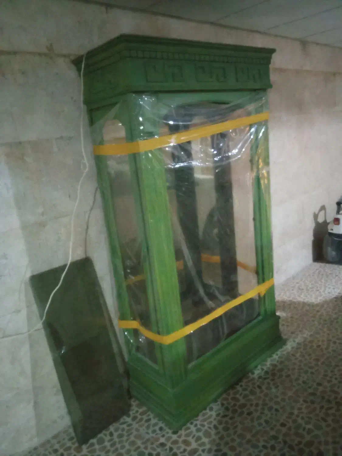 بوفه ویترین رایگان مال خودش|بوفه، ویترین، کنسول|کیش, |دیوار