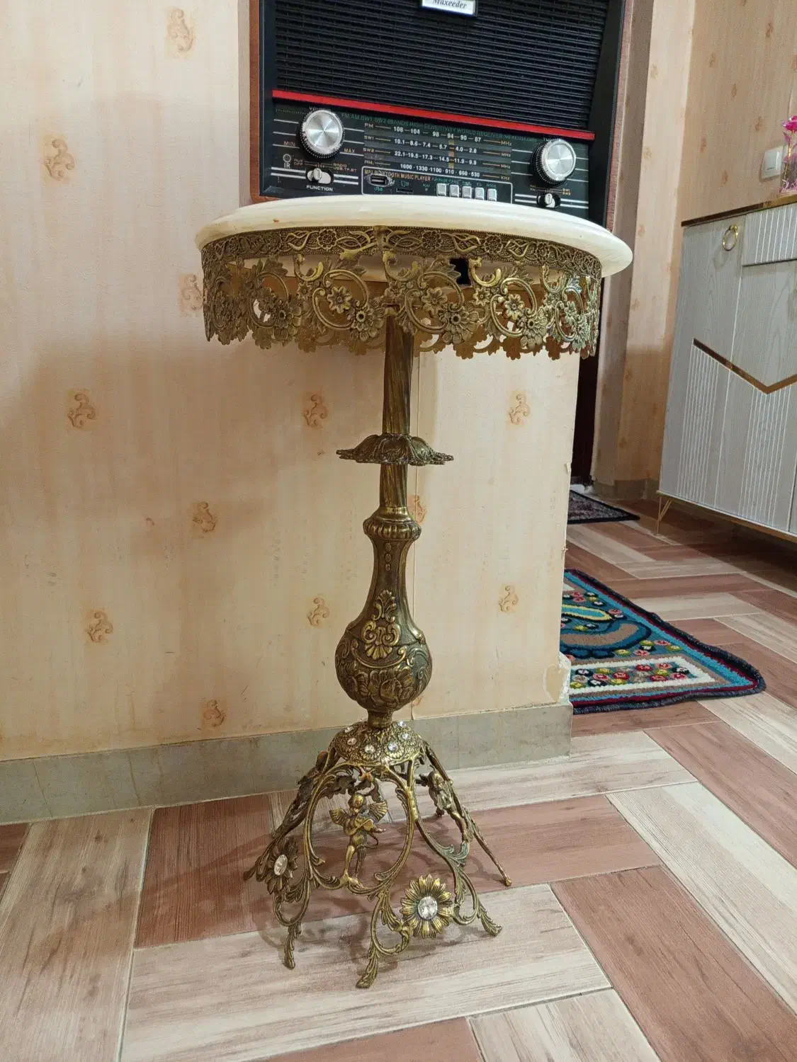 برنجی|میز تلفن|اراک, |دیوار