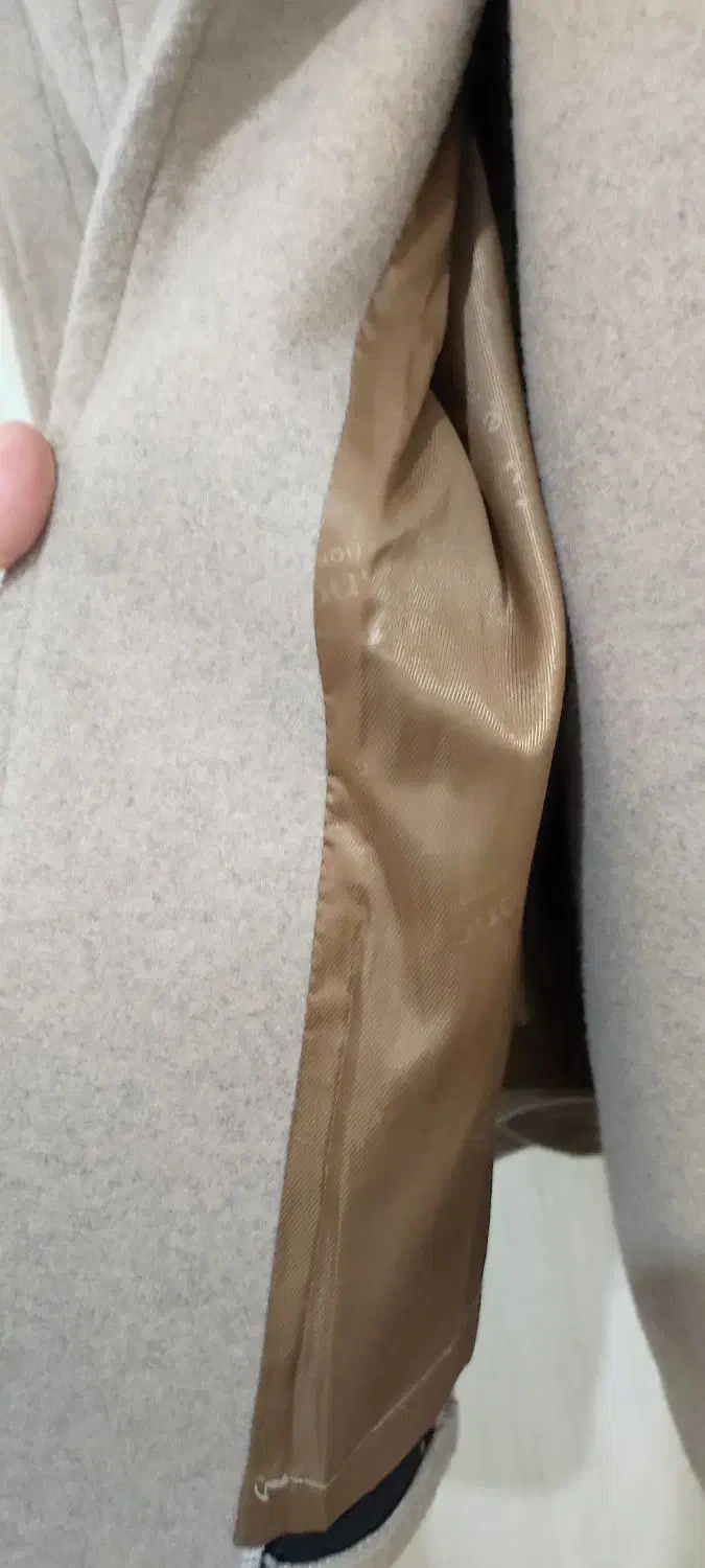 پالتو نو|لباس|سبزوار, شرق کال میانی|دیوار