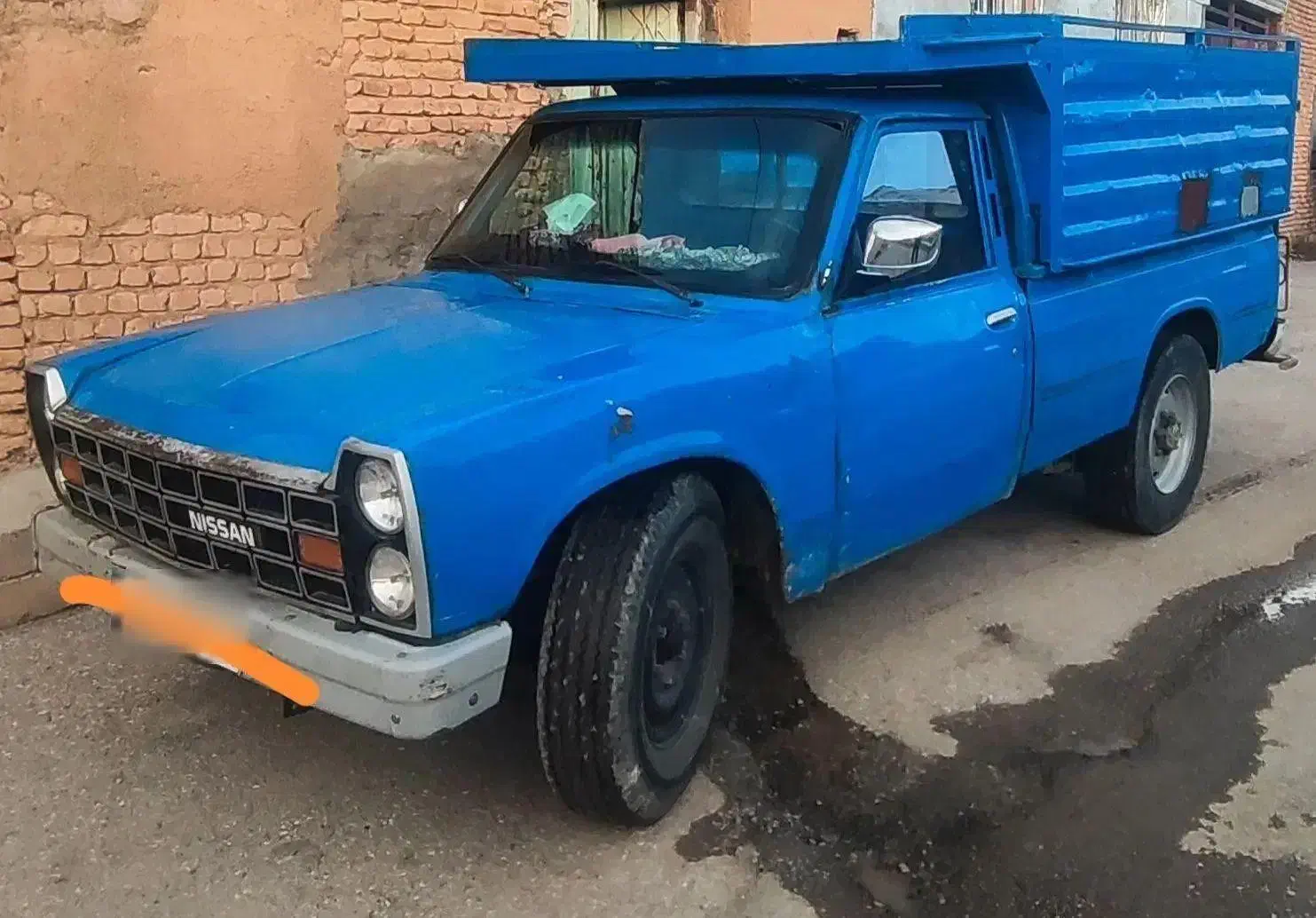 نیسان81|خودرو سواری و وانت|بروجن, |دیوار