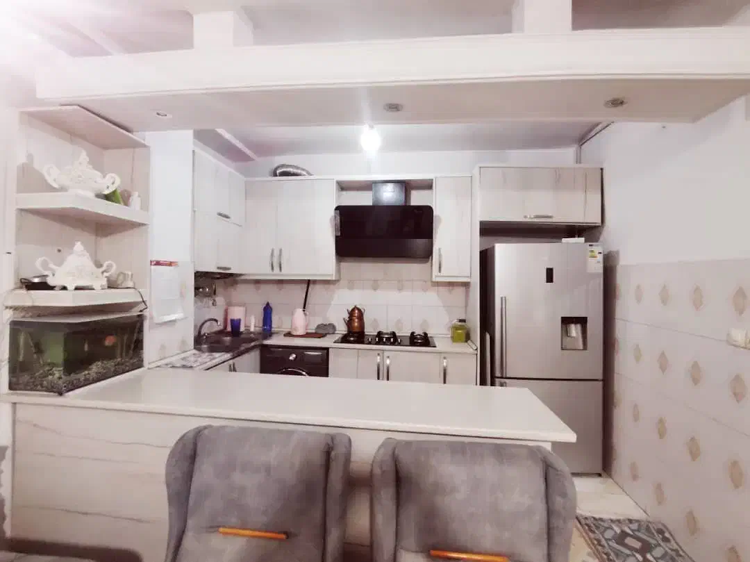 اپارتمان ۶۰ متری قائمیه زمین شهرداری با پارکینگ|اجارهٔ آپارتمان|اسلامشهر, شهرک سعیدیه|دیوار