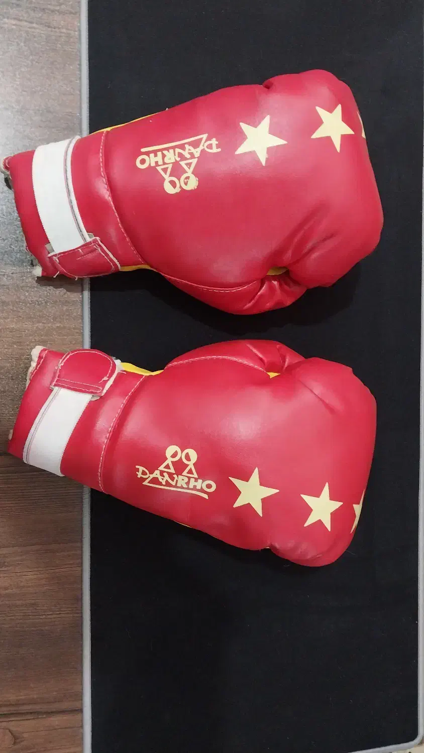 دستکش بوکس|تجهیزات ورزشی|خلخال, |دیوار