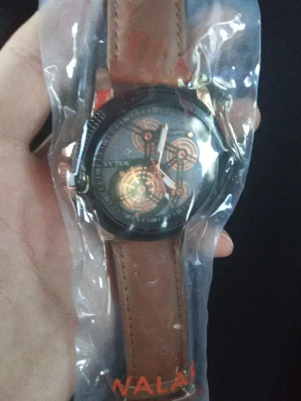 ساعت|ساعت|چناران, |دیوار