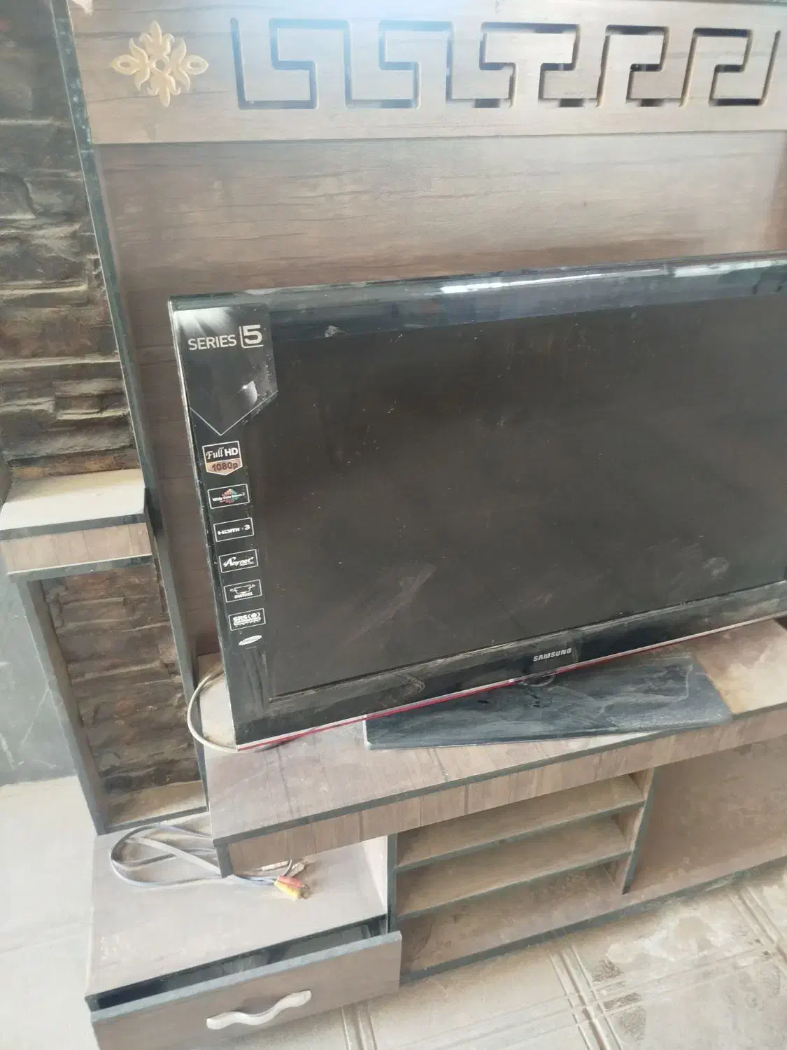 تلوزیون42|تلویزیون و پروژکتور|بیرجند, |دیوار