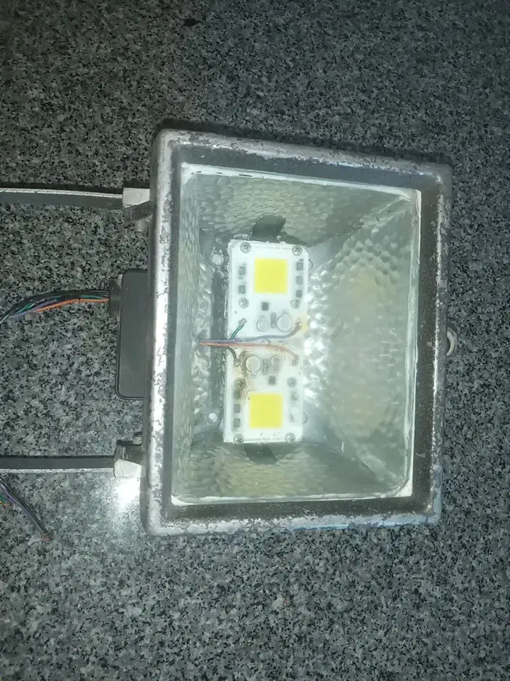 پرژکتور ایتالیایی با یک سال ضمانت پس از فروش|لامپ و چراغ|مرند, |دیوار