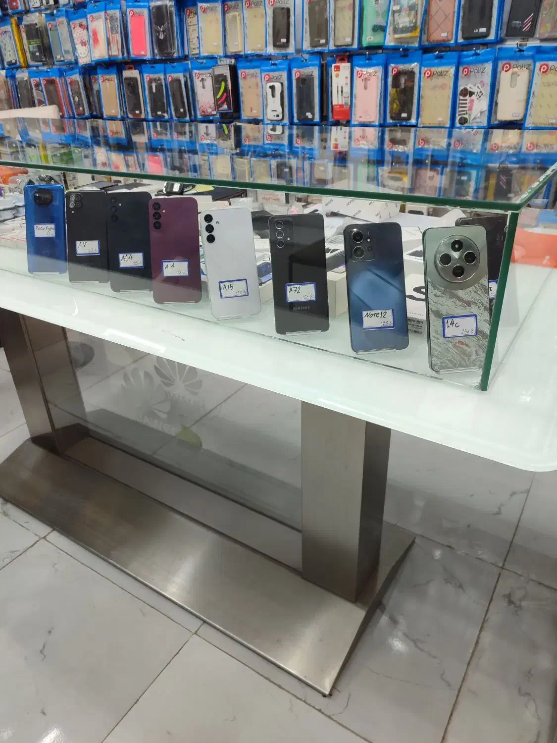 خرید و فروش گوشی ها دست دوم و معاوضه|موبایل|کرمان, |دیوار