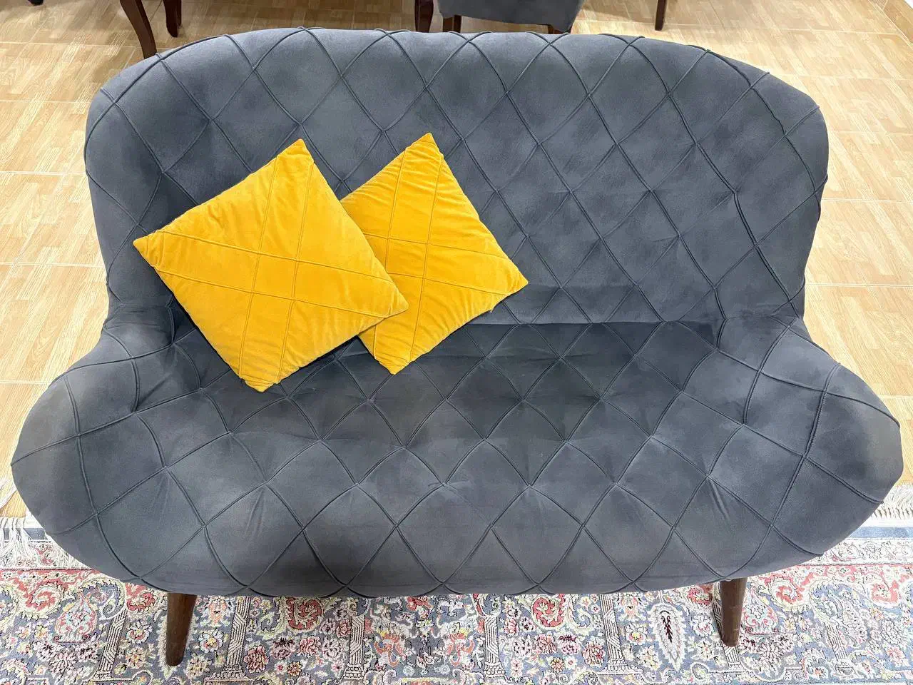 مبل ۵ نفره مدل چستر قایقی|مبلمان خانگی و میز عسلی|رشت, رشتیان|دیوار