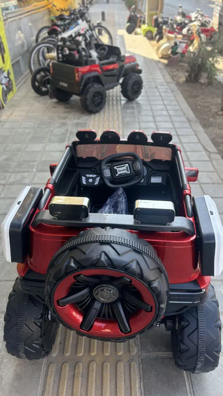 ماشین شارژی جیپ فورد پلیس ۳۶ ماهه بدون سود از دم|اسباب و اثاث بچه|فلاورجان, |دیوار