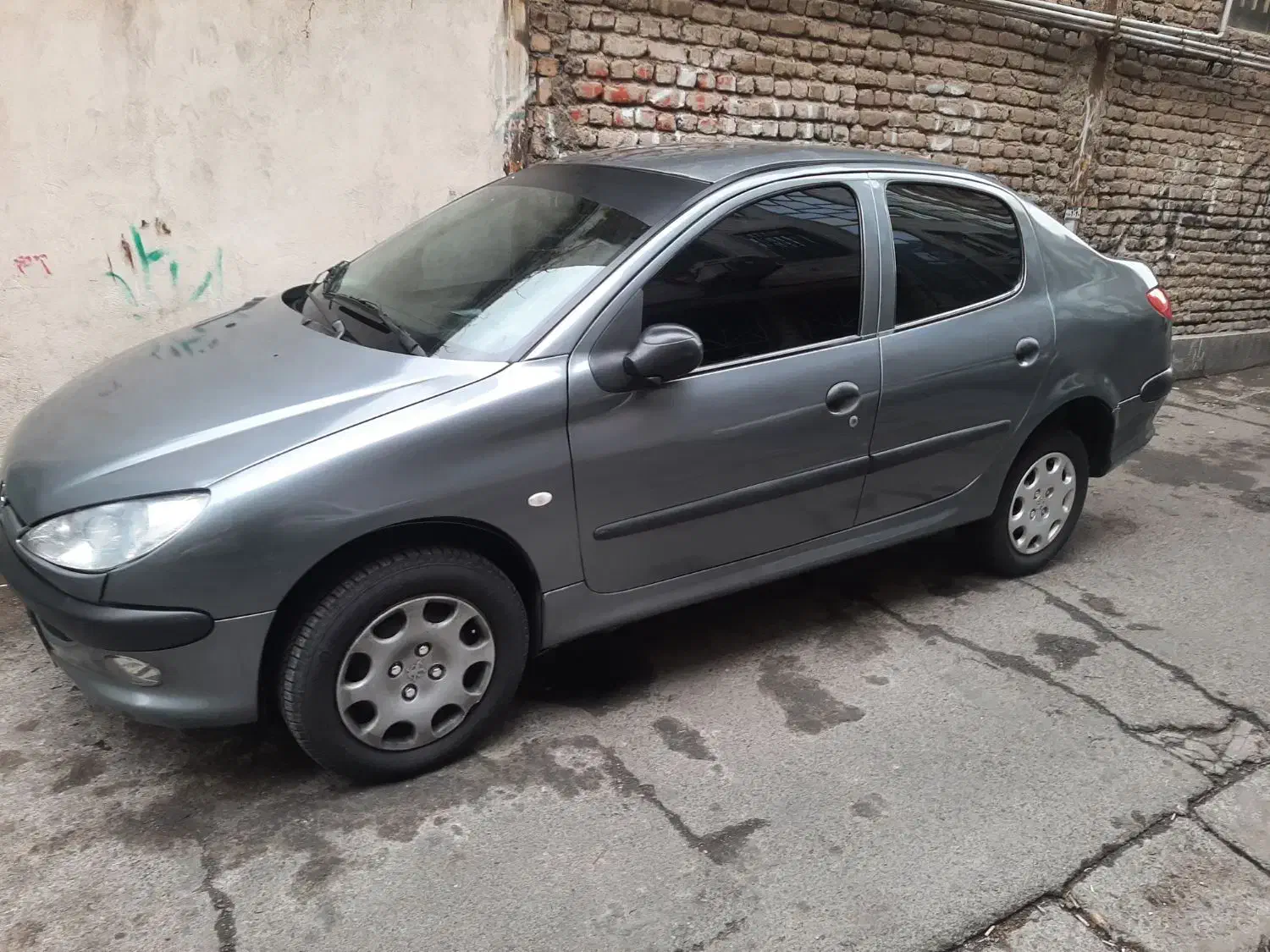 206مدل 90صندوق دار|خودرو سواری و وانت|ملارد, |دیوار