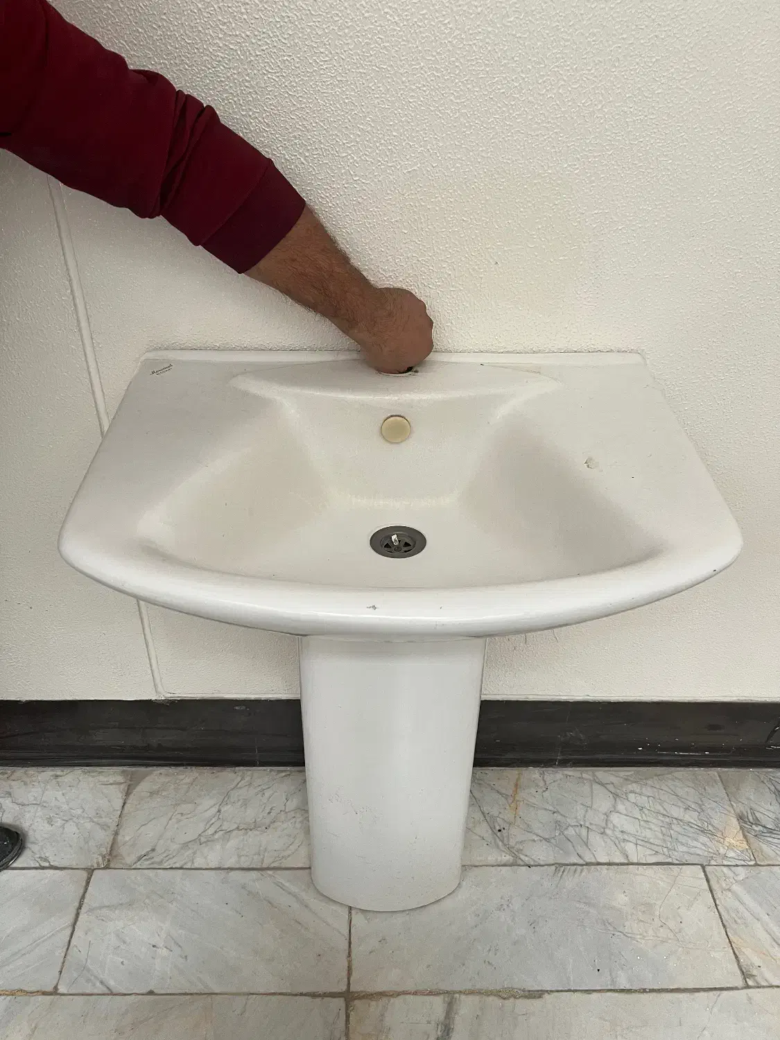 روشویی سرامیکی دستشویی|لوازم سرویس بهداشتی|اصفهان, شیخ اشراق|دیوار