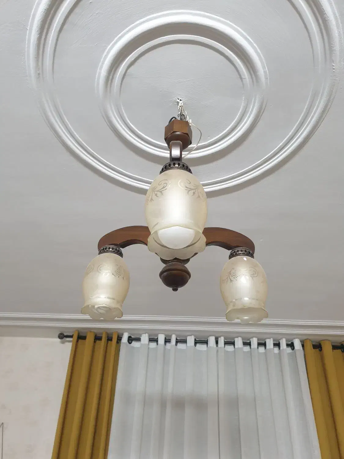 لوستر|لوستر و چراغ آویز|اصفهان, ملک‌شهر|دیوار