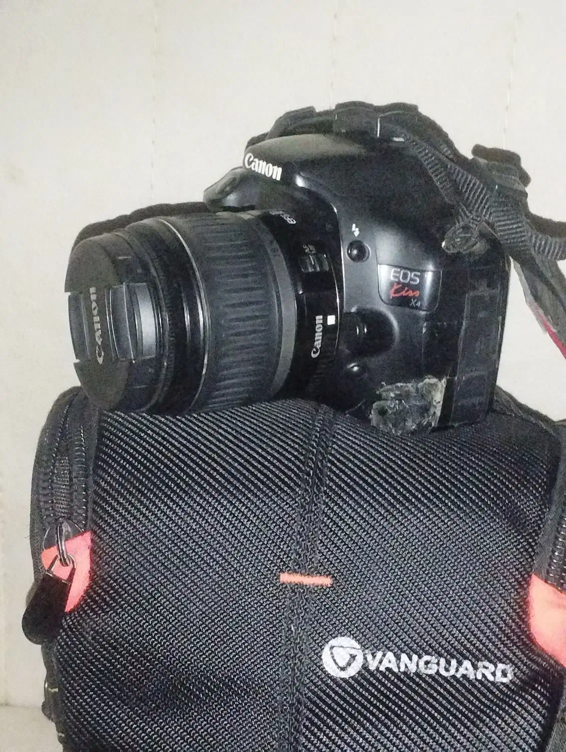 canon D550|دوربین عکاسی و فیلم‌برداری|دهلران, |دیوار