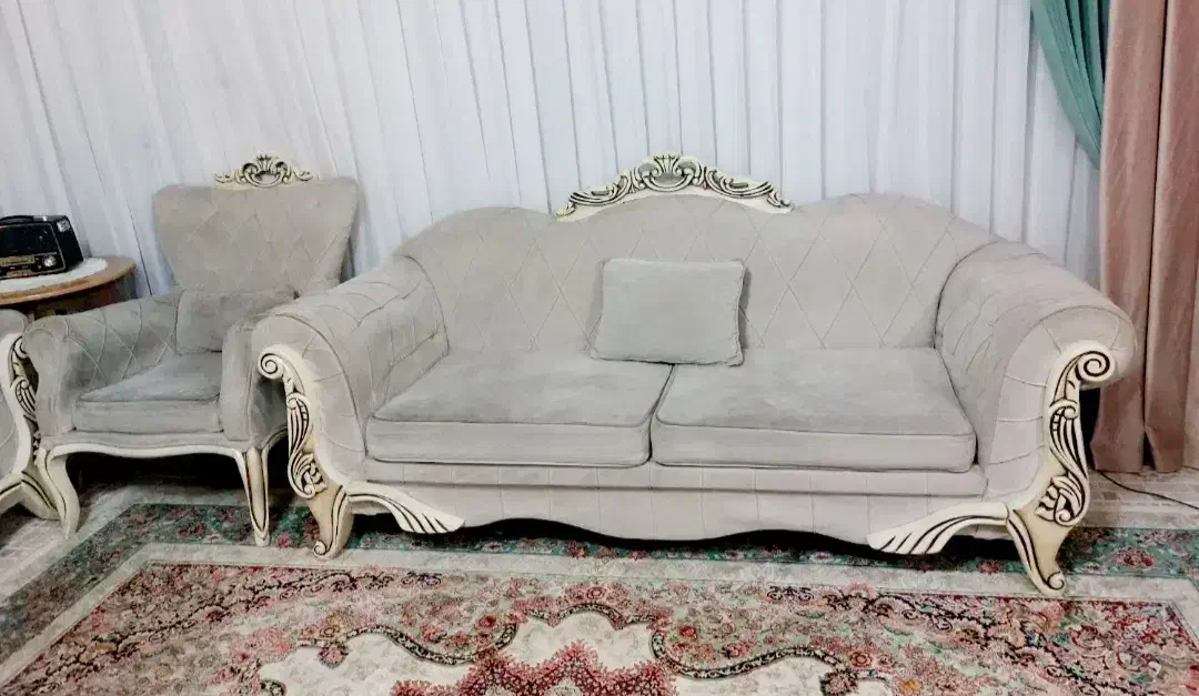 مبل ۷نفره کلاسیک|مبلمان خانگی و میز عسلی|محمدشهر, محمدشهر|دیوار