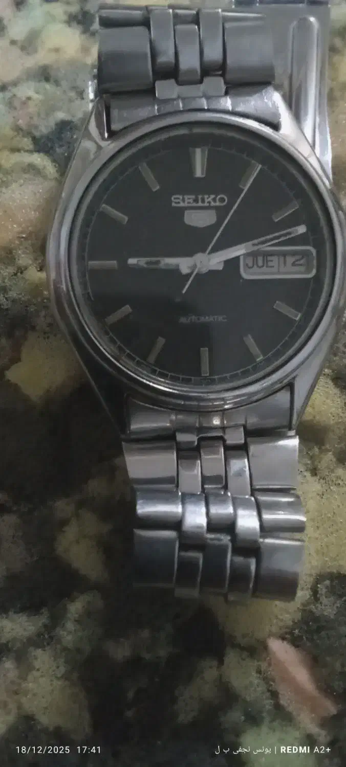 ساعت|ساعت|ری, صفاییه (چشمه علی)|دیوار