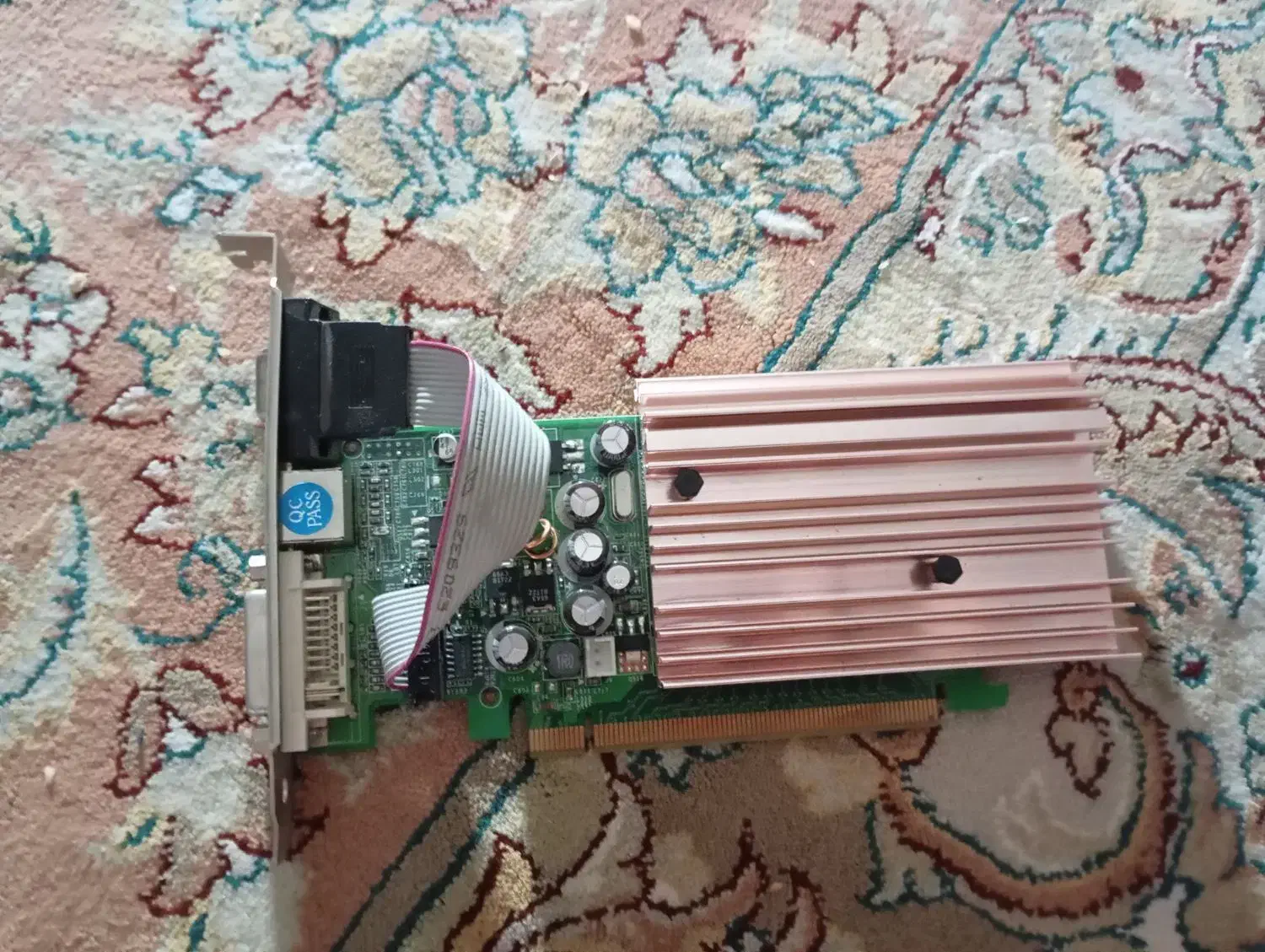 گرافیک ddr2|قطعات و لوازم جانبی رایانه|شاهینشهر, حافظ شمالی|دیوار