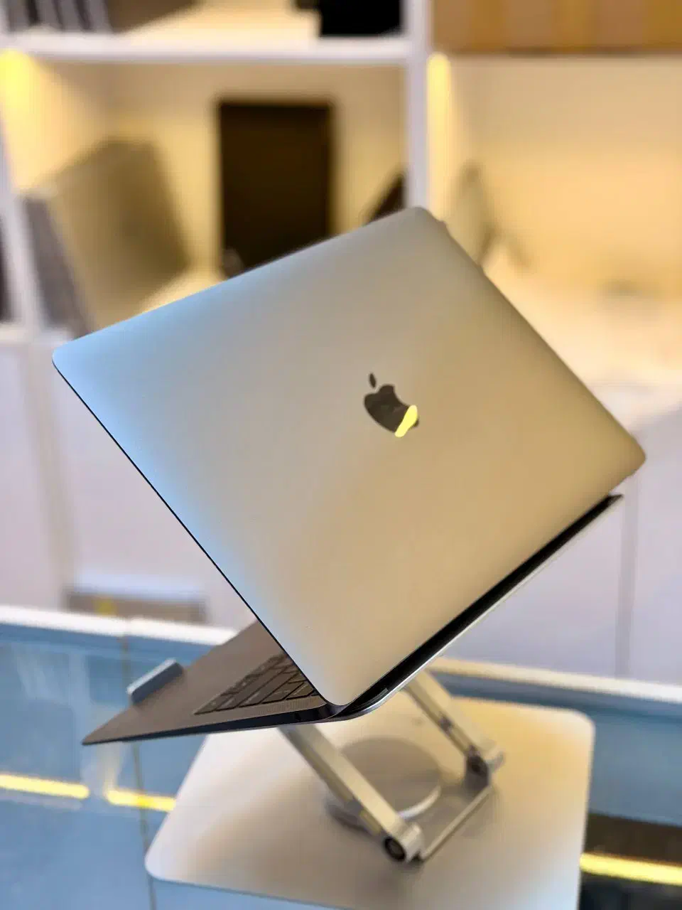 لپ تاپ مک بوک پرو ۲۰۱۷/macbook|رایانه همراه|گنبد کاووس, |دیوار