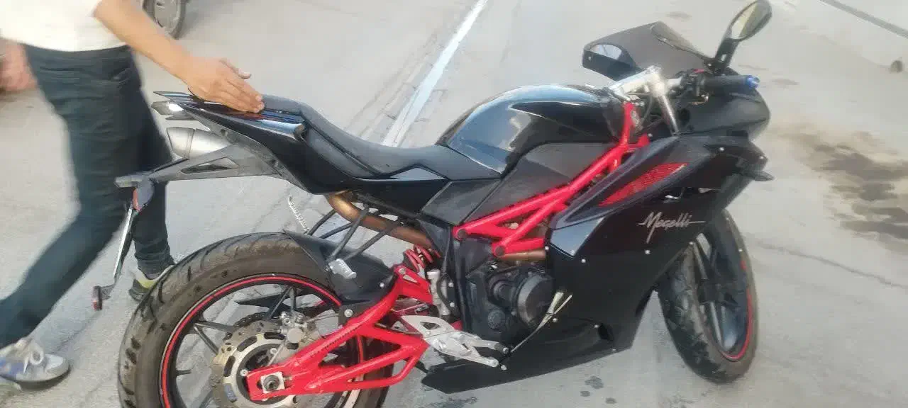 مگلی 250 ریس تک در ایران، زونتس،بنلی،هیوسانگ،نینجا|موتورسیکلت|اصفهان, احمدآباد|دیوار