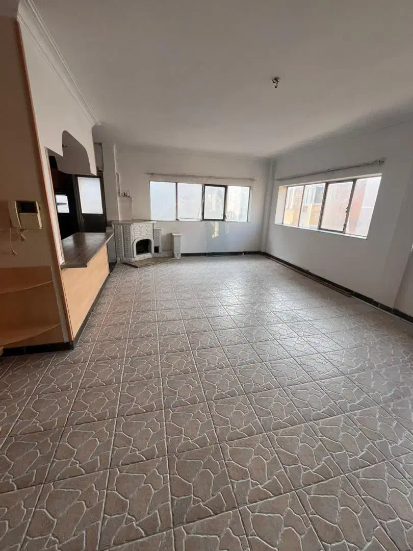 فروش واحد تک خواب ۷۶متری طبقه سوم در بلوار پرستار|فروش آپارتمان|ساری, |دیوار