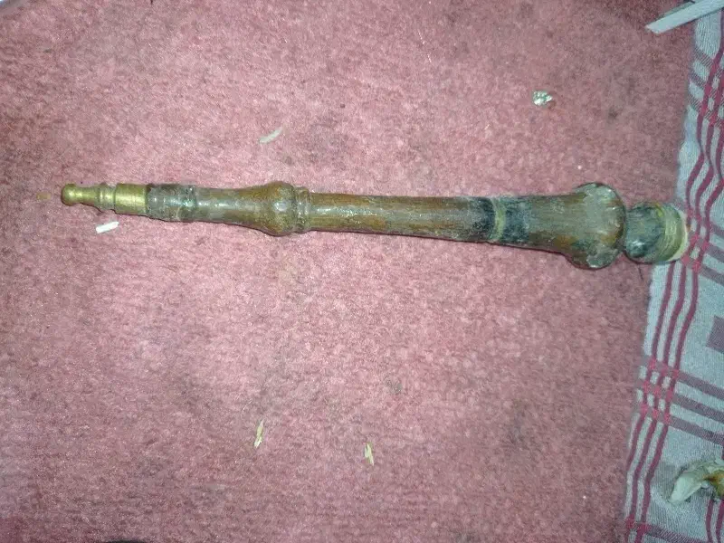 قدیمی یکه لوله قلیان|کلکسیون اشیاء عتیقه|زنجان, |دیوار