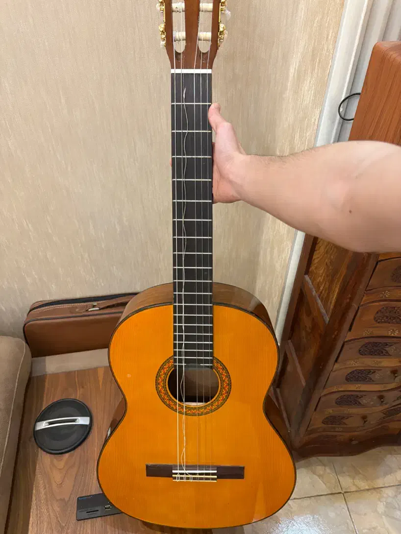 فروش گیتار یاماها C70 اندونزی در حد نو|گیتار، بیس، امپلیفایر|رشت, بلوار گیلان|دیوار