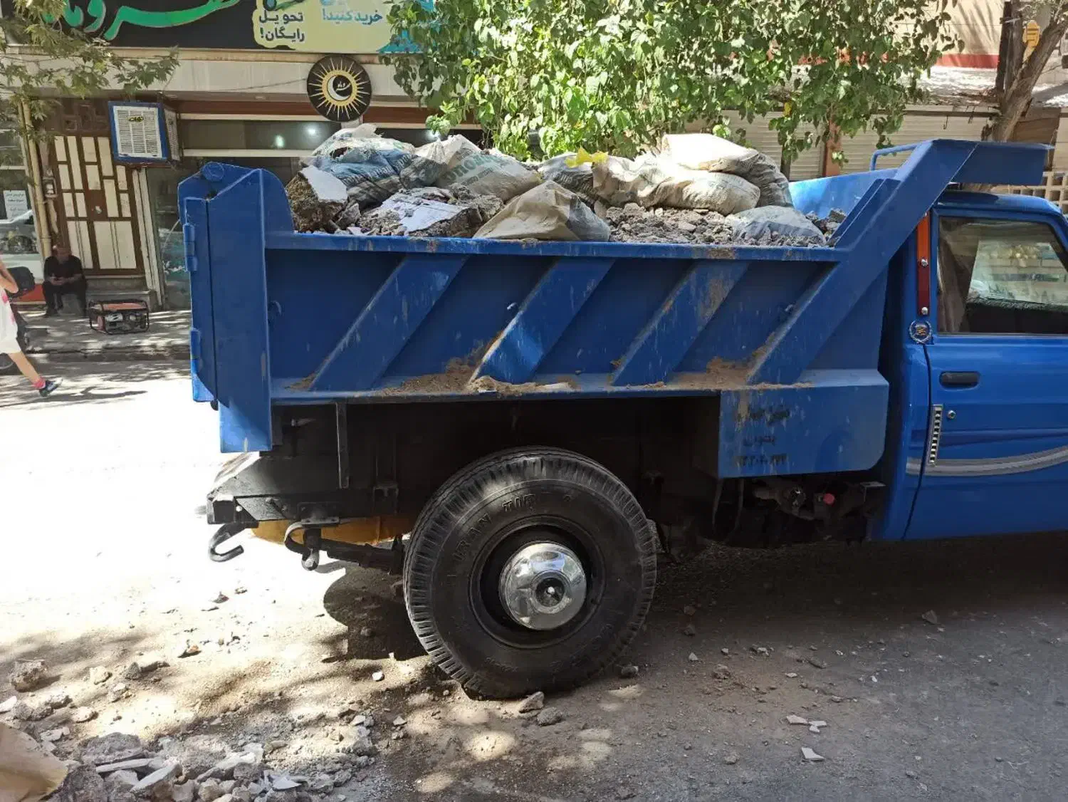 حمل نخاله و مصالح ساختمانی با سایپا نیسان کمپرسی|خدمات حمل و نقل|خرم‌آباد, |دیوار