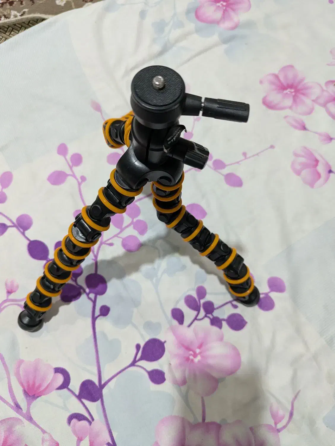 سه پایه کوچک حرفه ای mini tripod ظرفیت تا ۲.۵ kg|دوربین عکاسی و فیلم‌برداری|سردشت, |دیوار