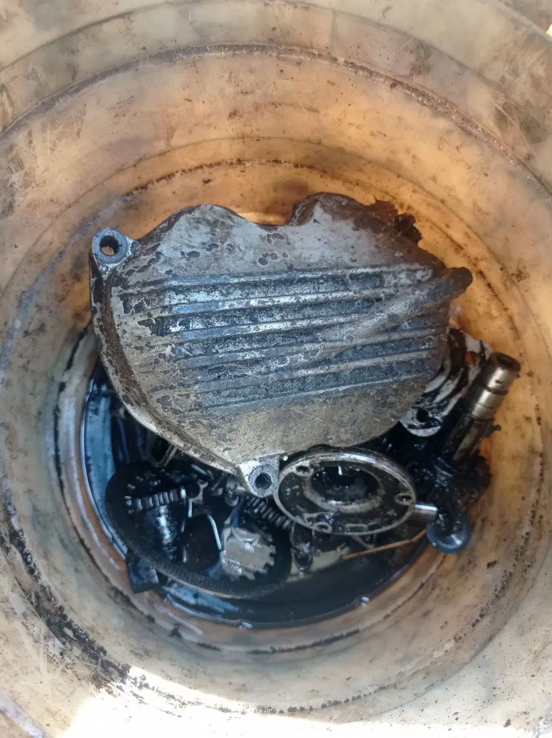 لوازم دسته دوم موتور سیکلت|قطعات یدکی و لوازم جانبی|رشت, بالاکویه|دیوار