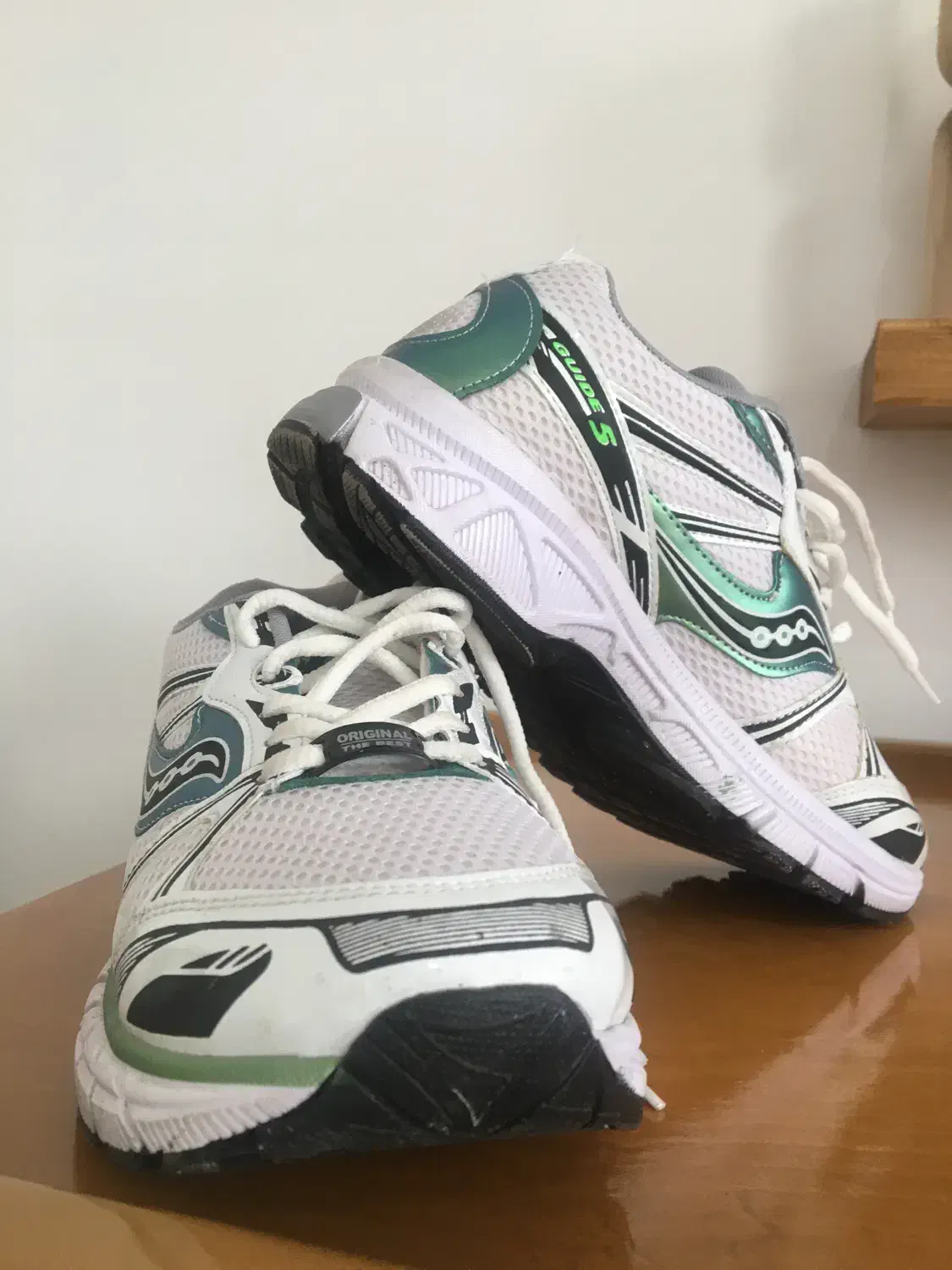 کتونی نرم و راحت|کیف، کفش، کمربند|لاهیجان, گلستان|دیوار