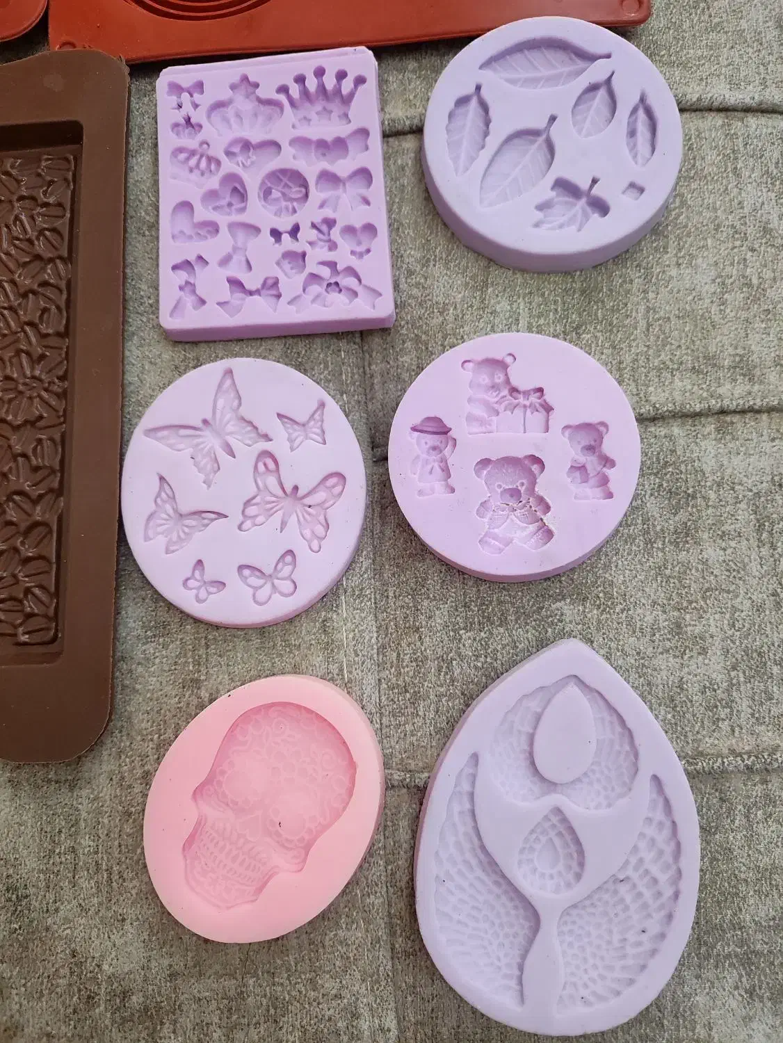 قالب سیلیکونی. مولد|ظروف پخت‌وپز|تبریز, |دیوار