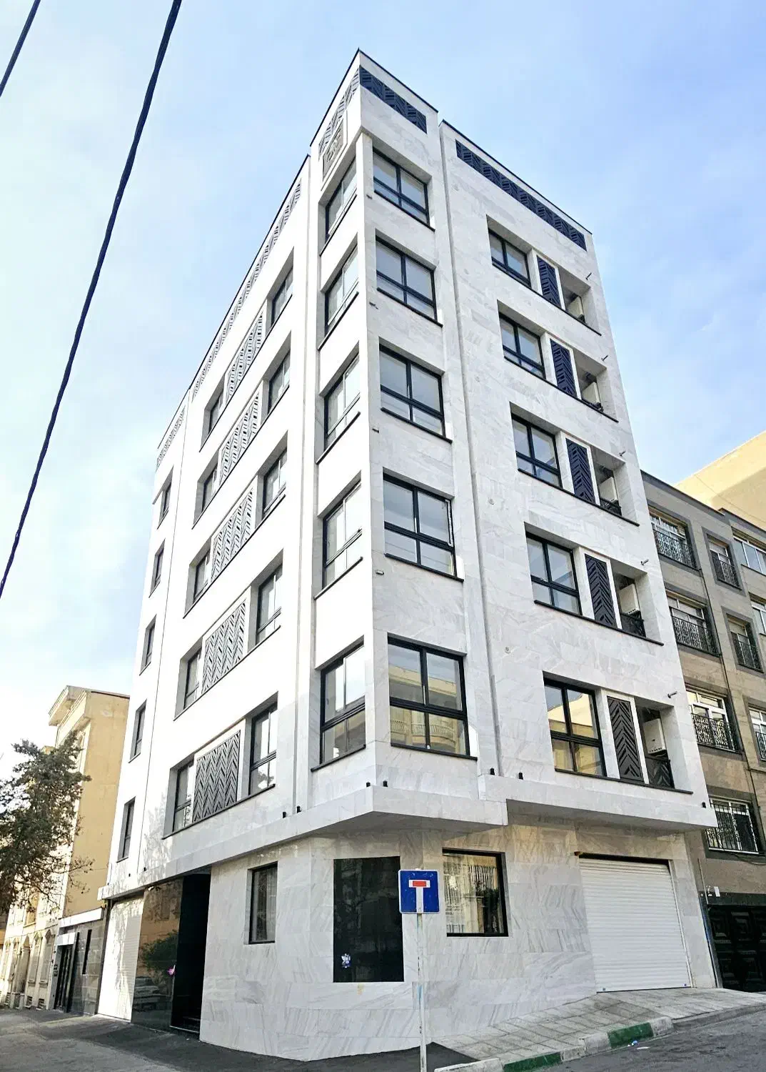 ۶۰۰متر آپارتمان آنتیک یکجا شهرک آزادی لوکیشن ناب|فروش آپارتمان|اردبیل, |دیوار