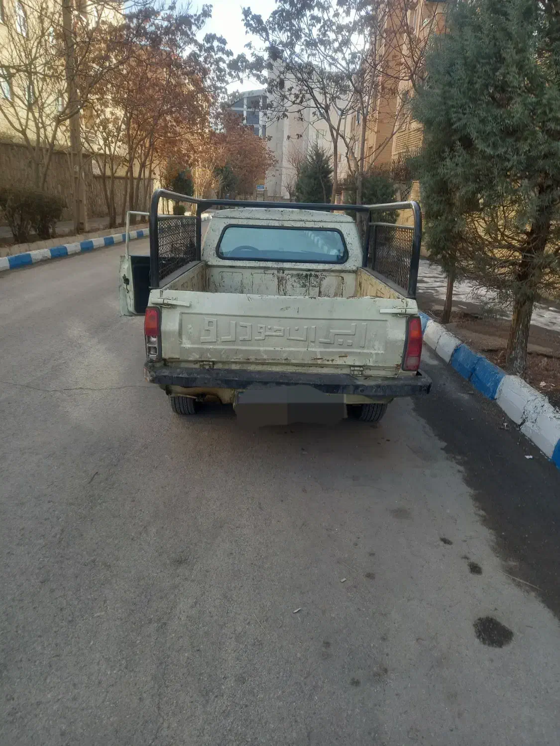 پیکان وانت|خودرو سواری و وانت|پردیس, فاز ۱|دیوار