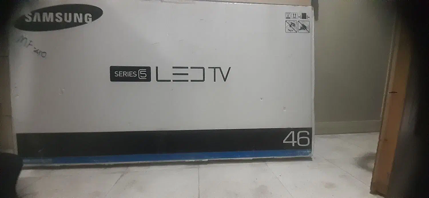 تلوزیون LED صفحه نمایش معیوب|تلویزیون و پروژکتور|شیراز, احمدآباد|دیوار