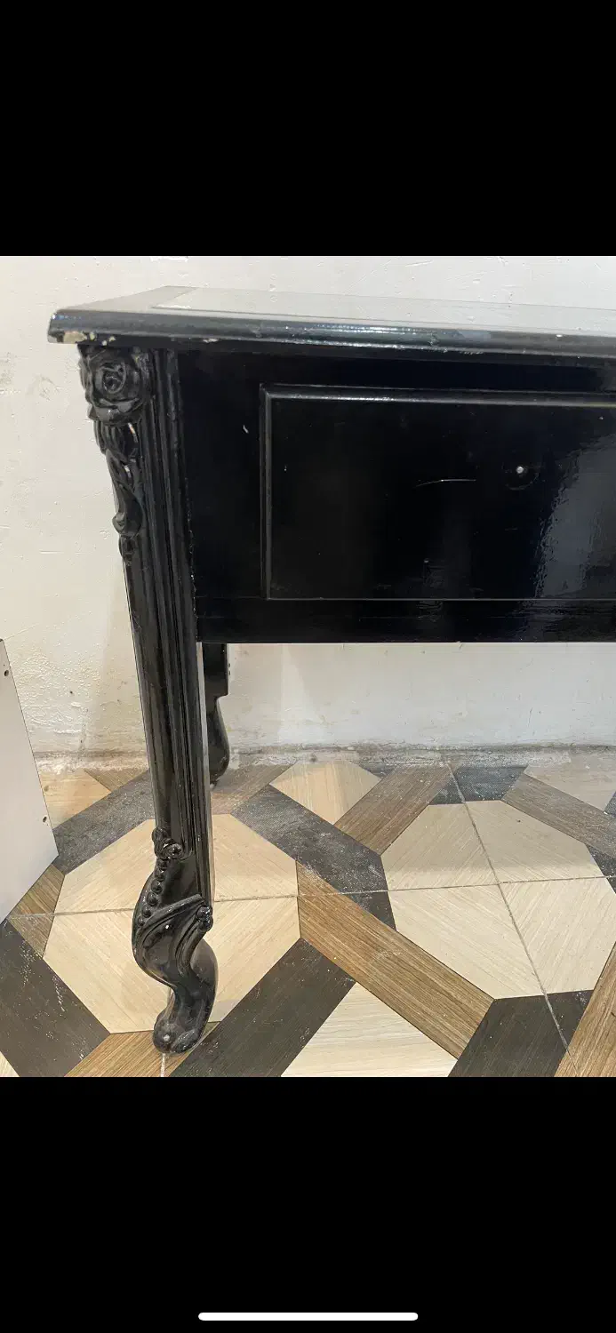 میز چوب نراد اصلی|آرایشگاه و سالن‌های زیبایی|آمل, |دیوار