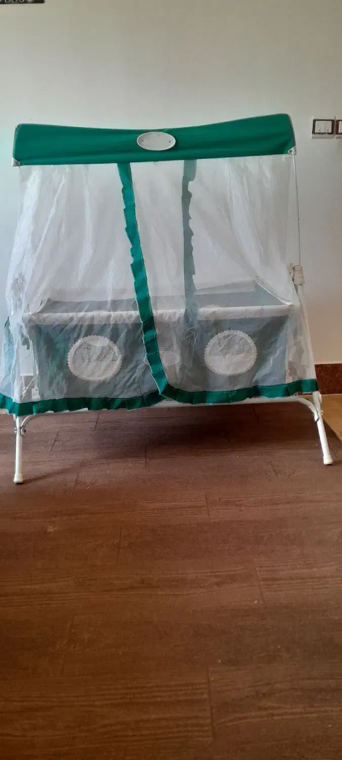 گهواره بچه|اسباب و اثاث بچه|بابلسر, |دیوار