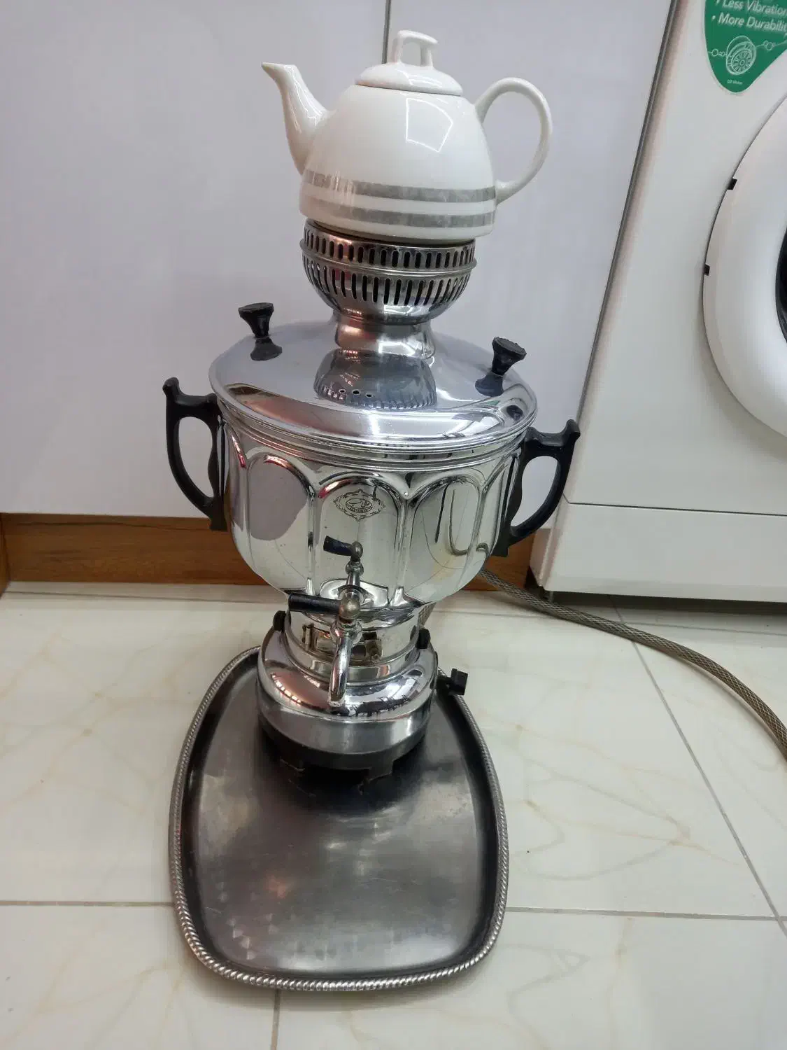 سماورقوری سینی|قوری، کتری، قهوه‌ساز دستی|میانه, |دیوار