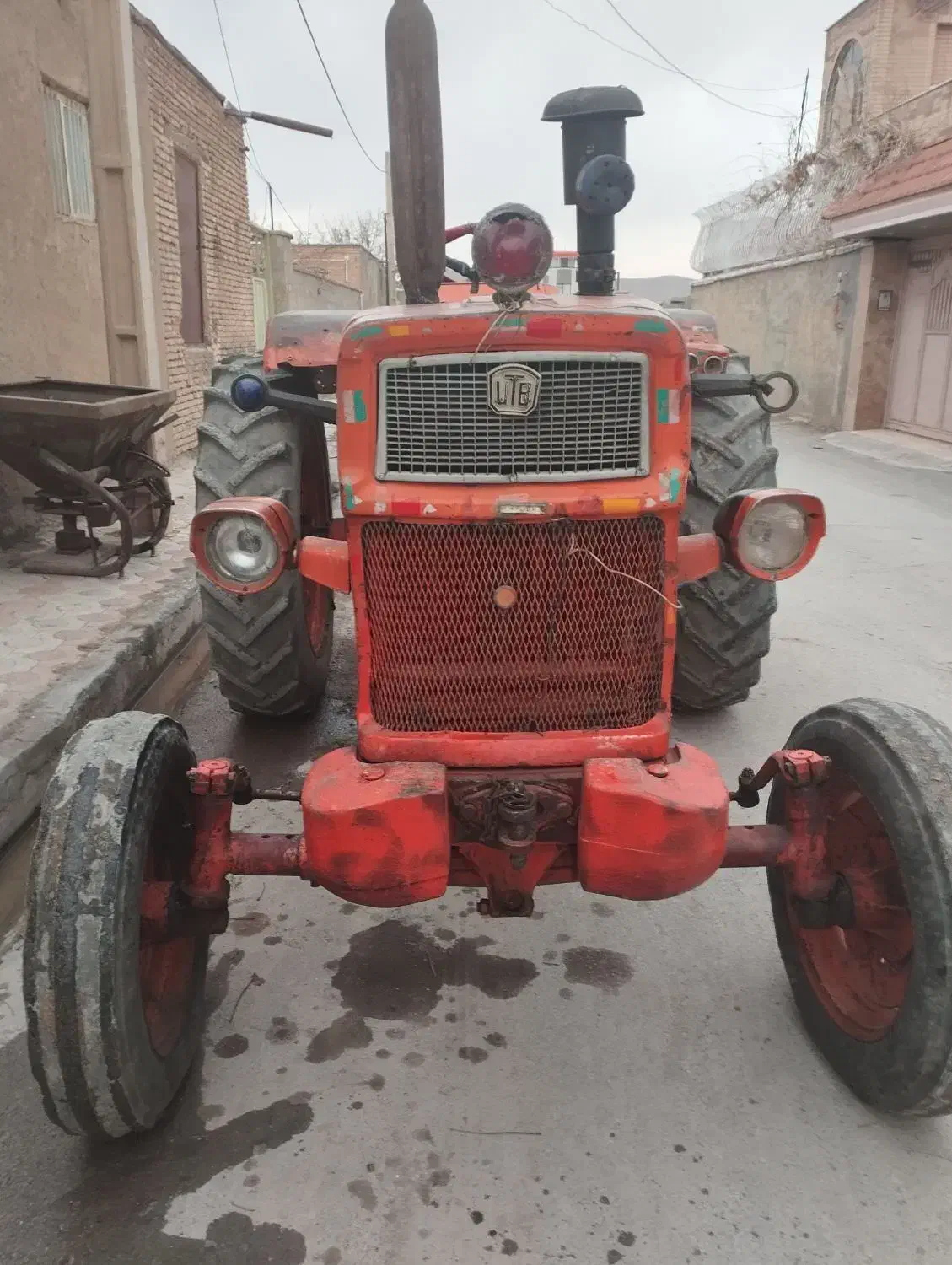 تراکتور رومانی و ادوات|خودرو سنگین|کیار, |دیوار