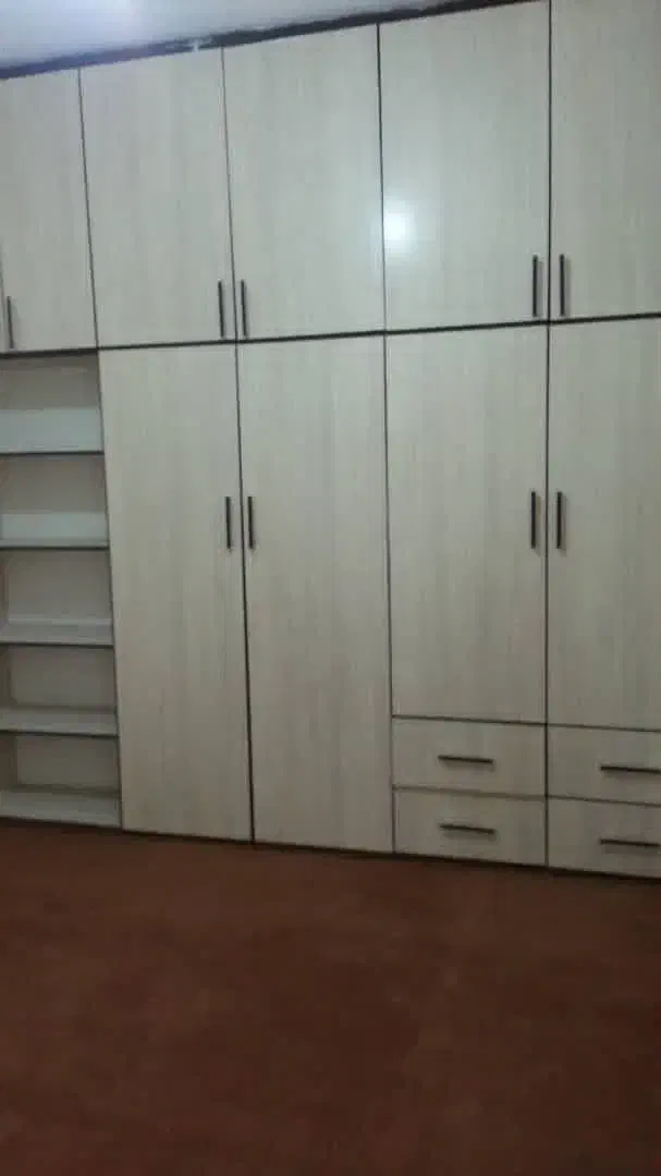 رهن خانه در بهترین لوکیشن عطار.تخفیف جزیی|اجارهٔ خانه و ویلا|شاهینشهر, عطار|دیوار