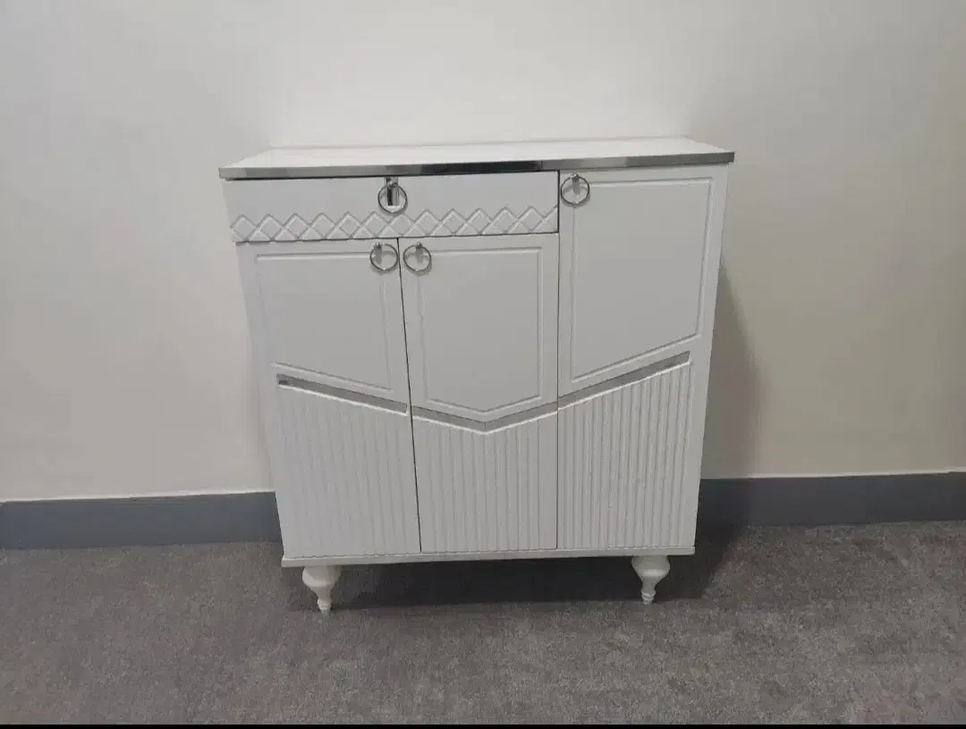 میز تلویزیون و کنسول و آینه|میز تلویزیون|اهواز, کوی فرهنگیان ۲|دیوار