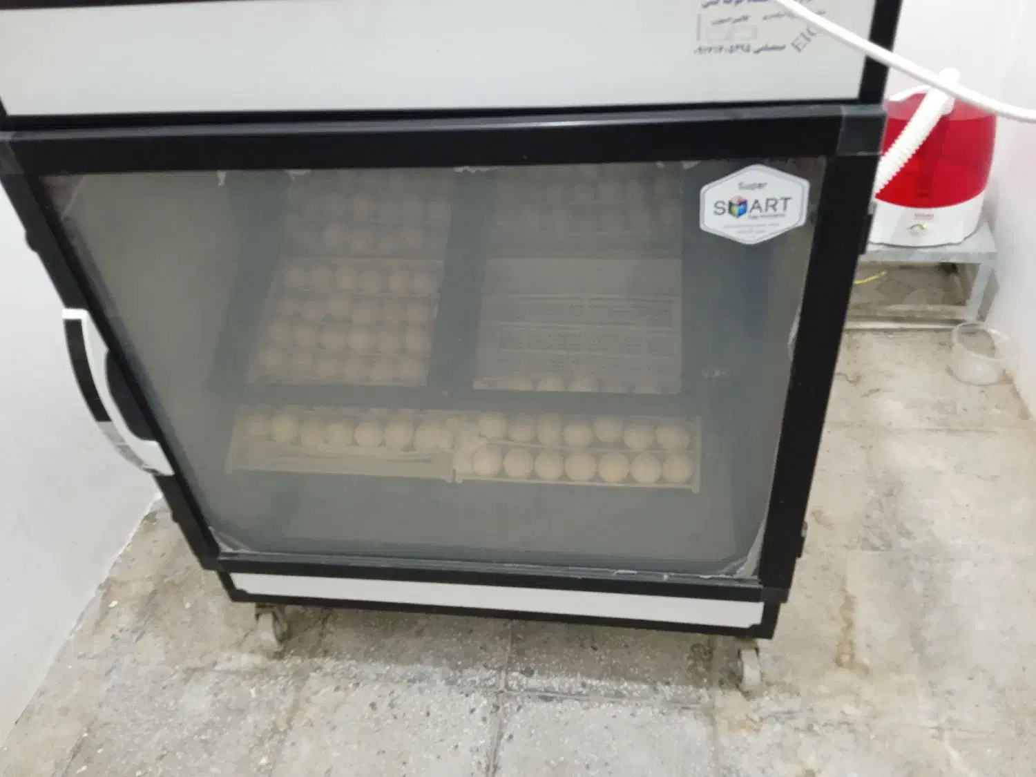 دستگاه جوجه کشی|ماشین‌آلات صنعتی|ریگ, |دیوار