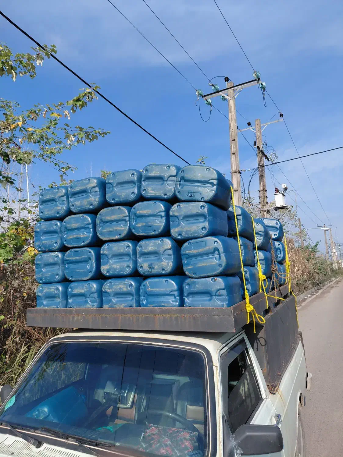 ۲۰ لیتری نو نو|ظروف نگهدارنده، پلاستیکی، یک‌بارمصرف|لنگرود, |دیوار