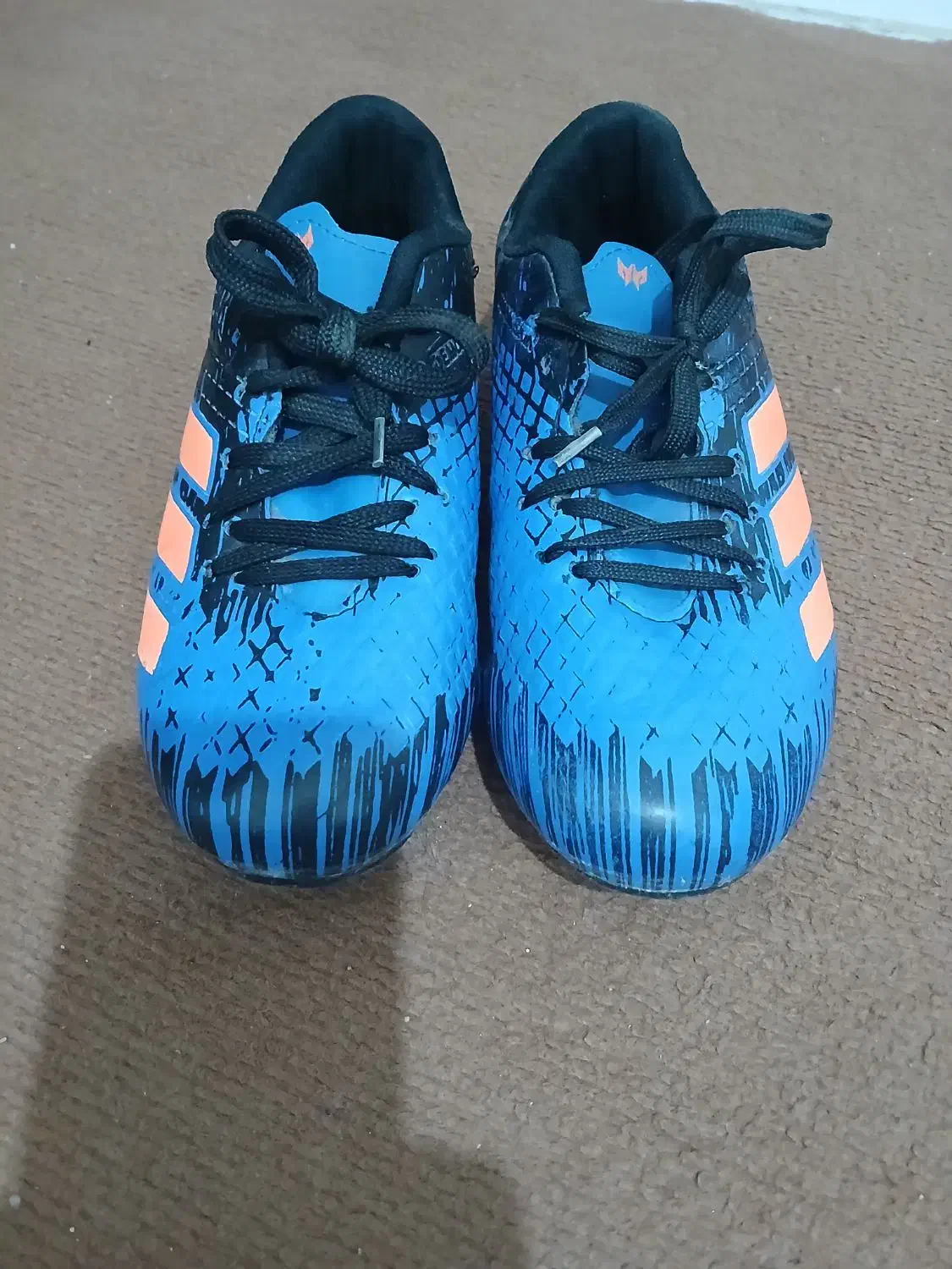 کفش فوتبال چمنی|تجهیزات ورزشی|آق قلا, |دیوار