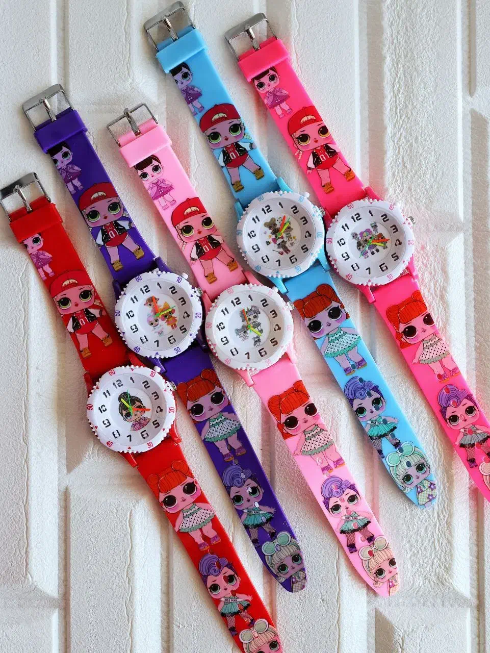 ساعت بچه گانه خط کشی باربی چراغ دار|ساعت|اصفهان, گلزار|دیوار