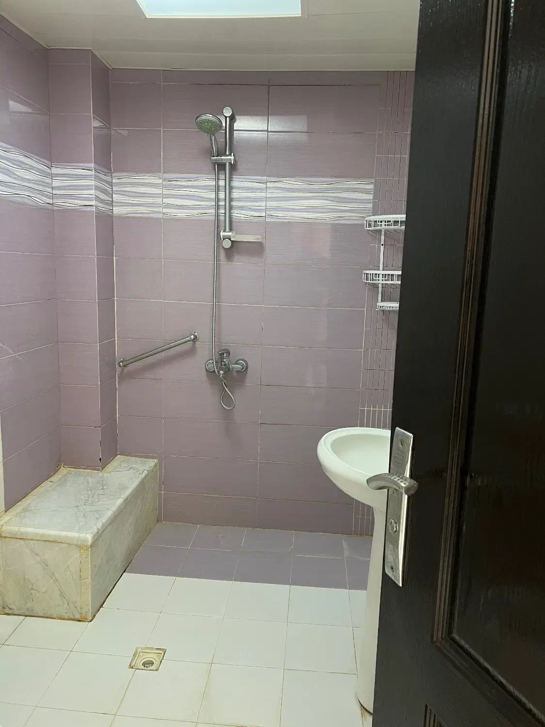 ۹۰متر/فول/لابی/نفت/۸ساله