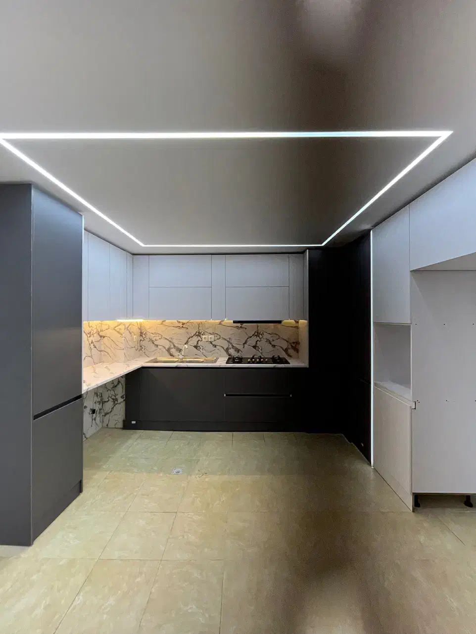 فروش واحد۲خواب سندتک برگ بلواردانش|فروش آپارتمان|صدرا-فارس, فاز ۱|دیوار