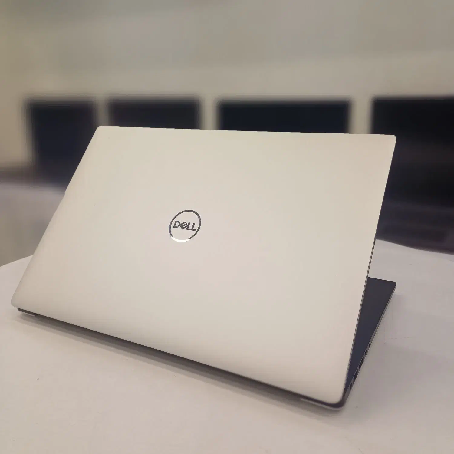 لپ تاپ Dell XPS پردازنده i7 نسل 9 گرافیک 4G 1650|رایانه همراه|تهران, فلسطین (میدان انقلاب)|دیوار