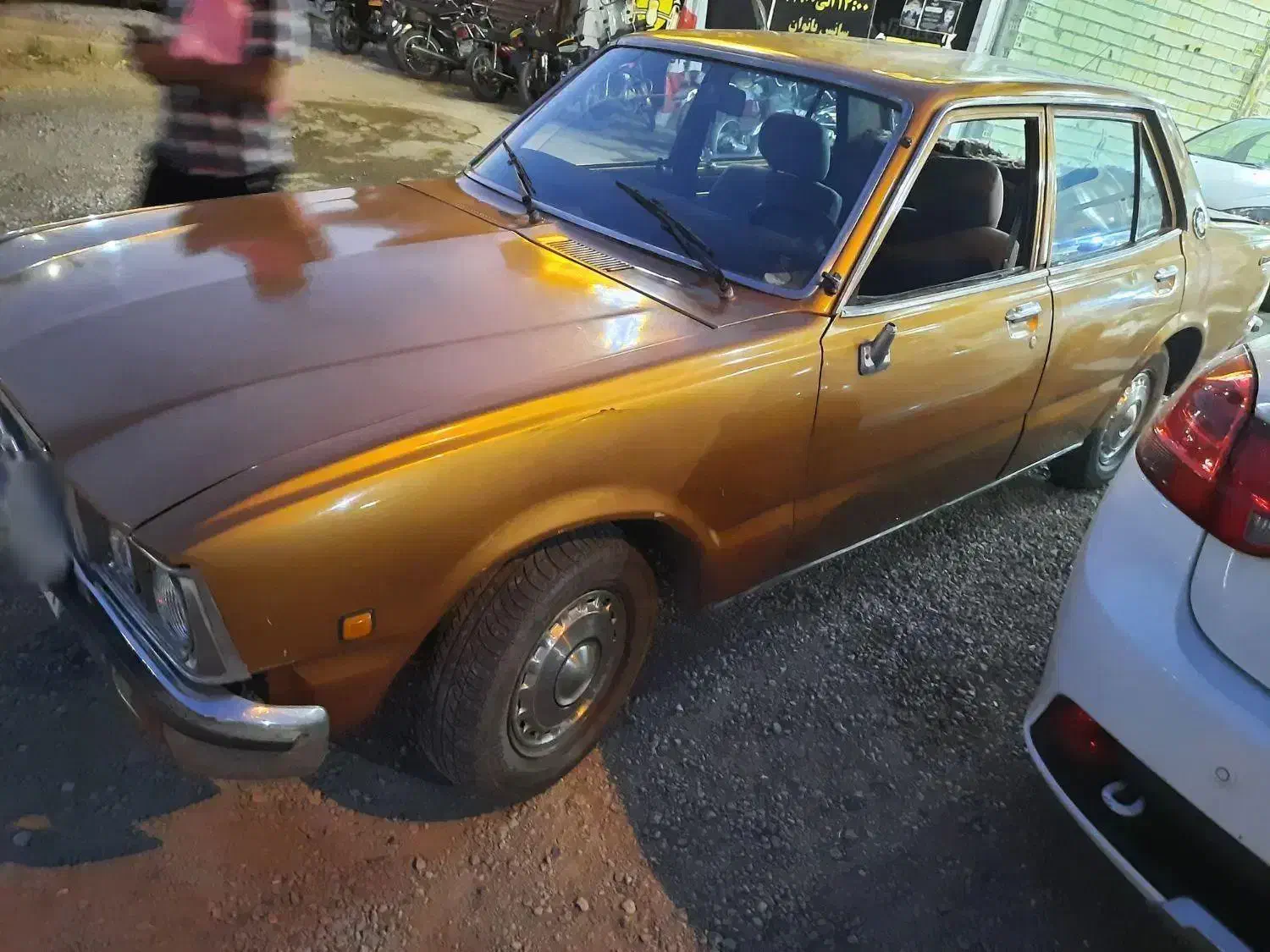 تویتا کرونا مدل ۵۷|خودرو کلاسیک|خمینی‌شهر, |دیوار