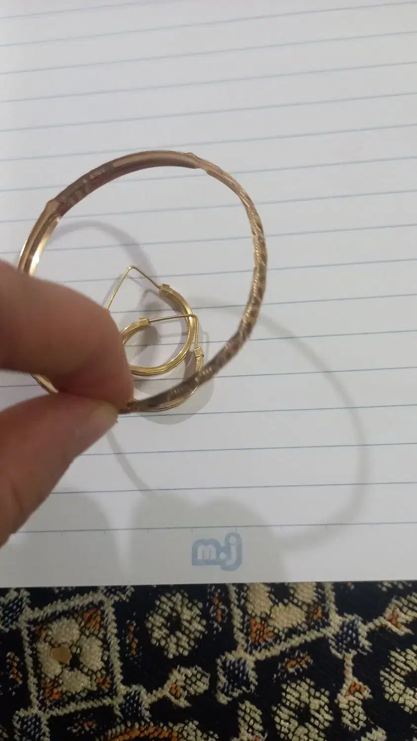 یه گوشوار حلقه ای درحدنو.بایک النگوشماره یک|جواهرات|نهاوند, |دیوار